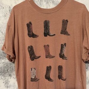 Cute boot shirt
